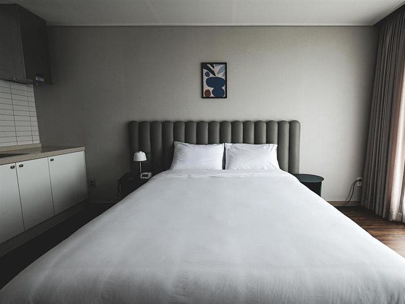 Hotel Seogwipean Seogwipo Bagian luar foto