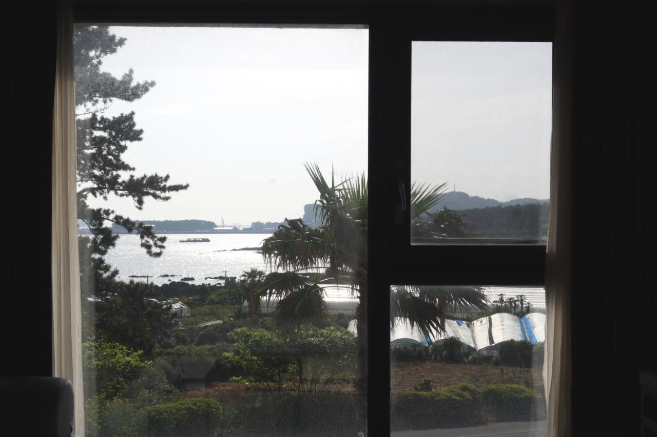 Hotel Seogwipean Seogwipo Bagian luar foto