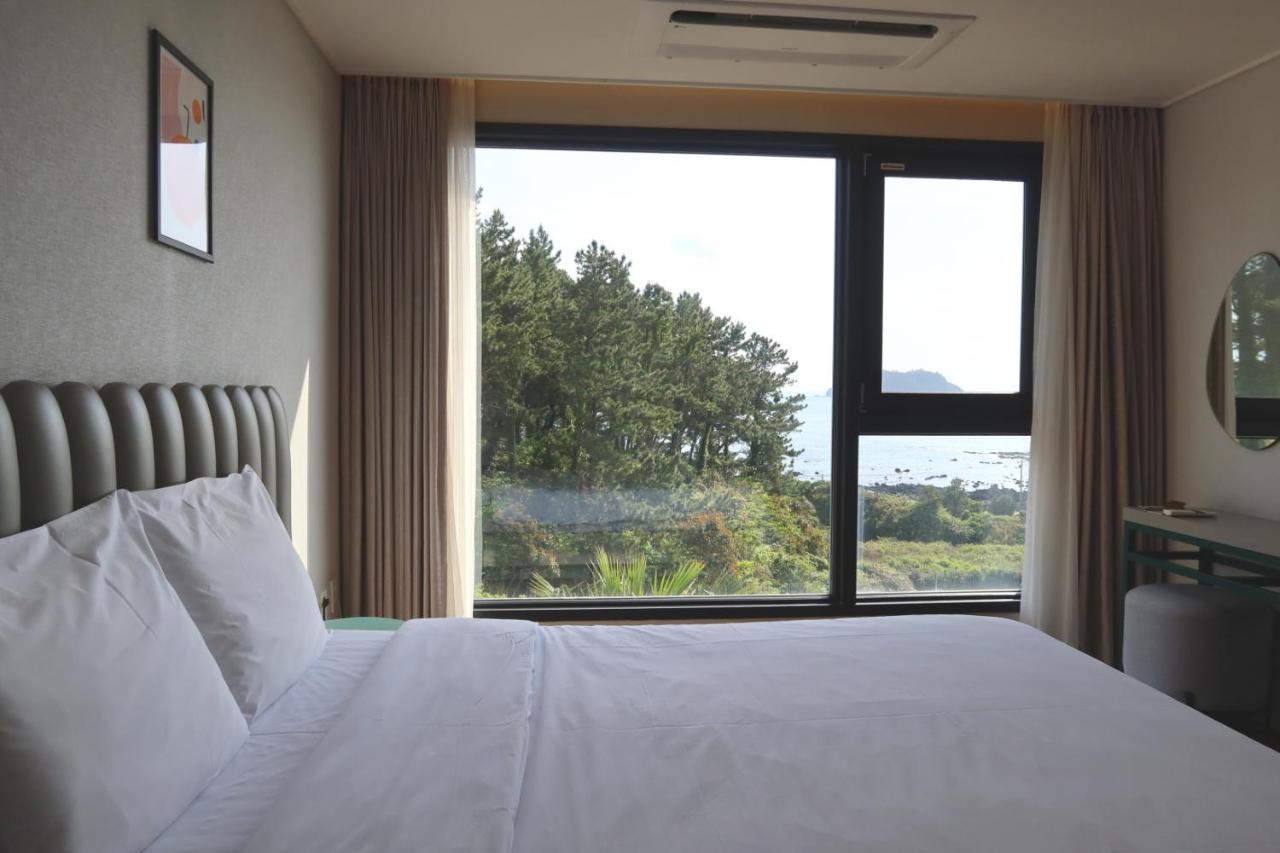 Hotel Seogwipean Seogwipo Bagian luar foto