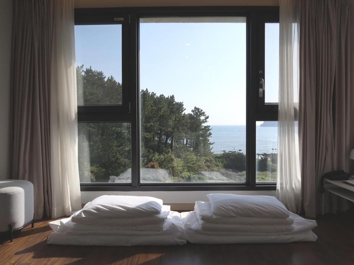 Hotel Seogwipean Seogwipo Bagian luar foto