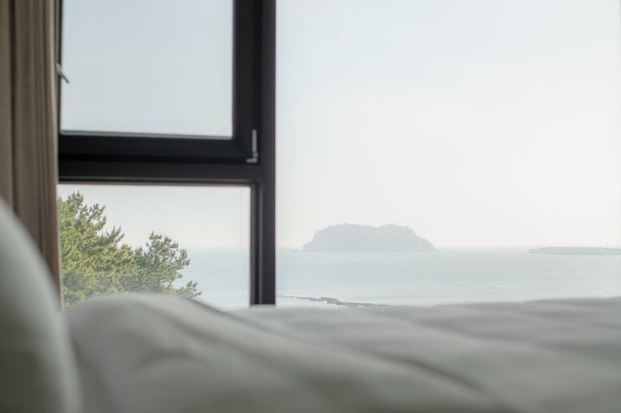 Hotel Seogwipean Seogwipo Bagian luar foto